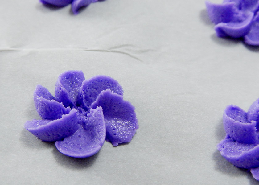 Purple drop flower